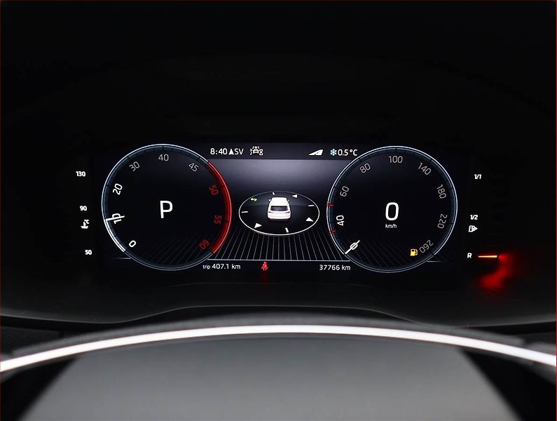 Škoda Karoq (2023) Style 2.0 TDI, ČR, DPH, Style - fotka 11 z 22