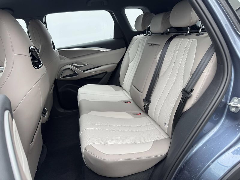 BYD Seal 5 DM-i (2026) Design 1,5 - fotka 8 z 30