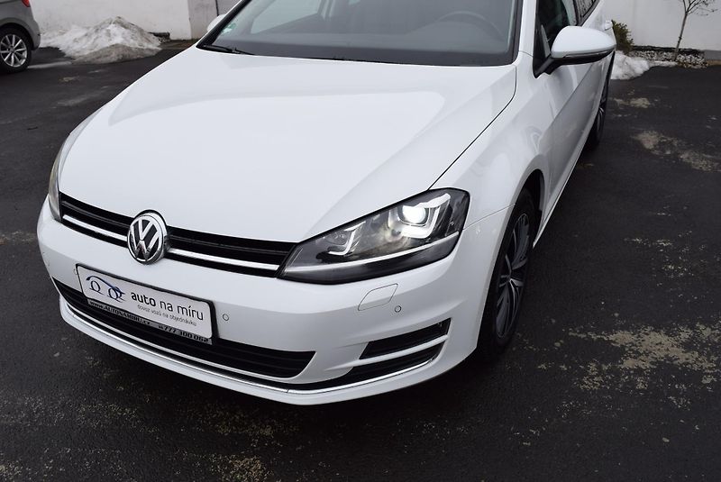 Volkswagen Golf Variant (2016) 1.4TSI 92kw CLBMT BMT PAN TAŽ - fotka 2 z 49