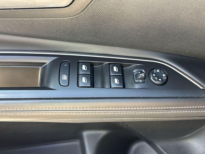 Peugeot 5008 (2017) 2.0 TDI - fotka 12 z 31