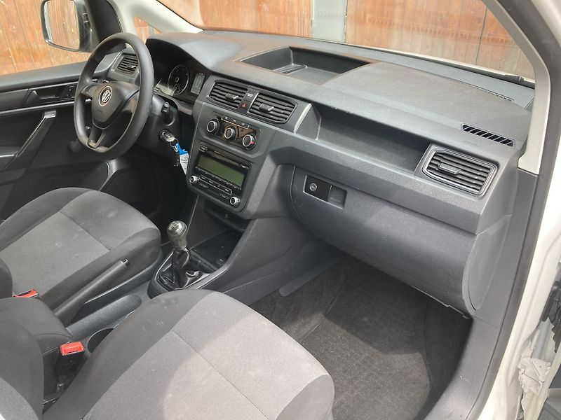 Volkswagen Caddy (2018) MAXI 2,0TDi EcoProfi -DPH - fotka 13 z 20