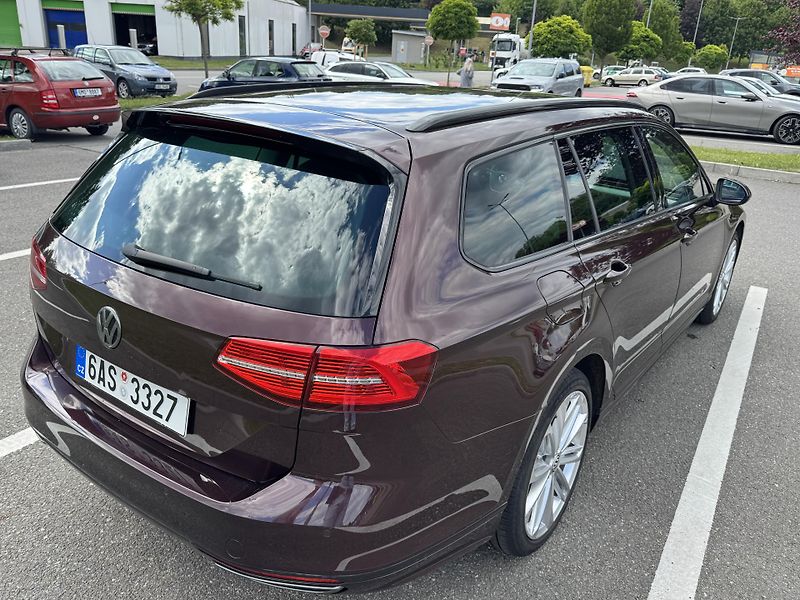 Volkswagen Passat 2.0TDi R-Line 110kWDSG - fotka 5 z 27