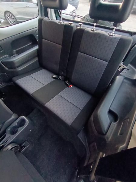 Suzuki Jimny 1.3/63kW, benzin, 4x4 - fotka 14 z 23