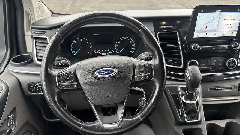 Ford Tourneo Custom (2019) 2.0L Ecoblue - fotka 17 z 29