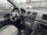 Škoda Fabia (2010) 1.4 TDi - náhled 11