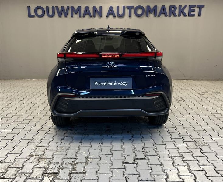 Toyota C-HR 2,0 PHEV STYLE - fotka 15 z 17