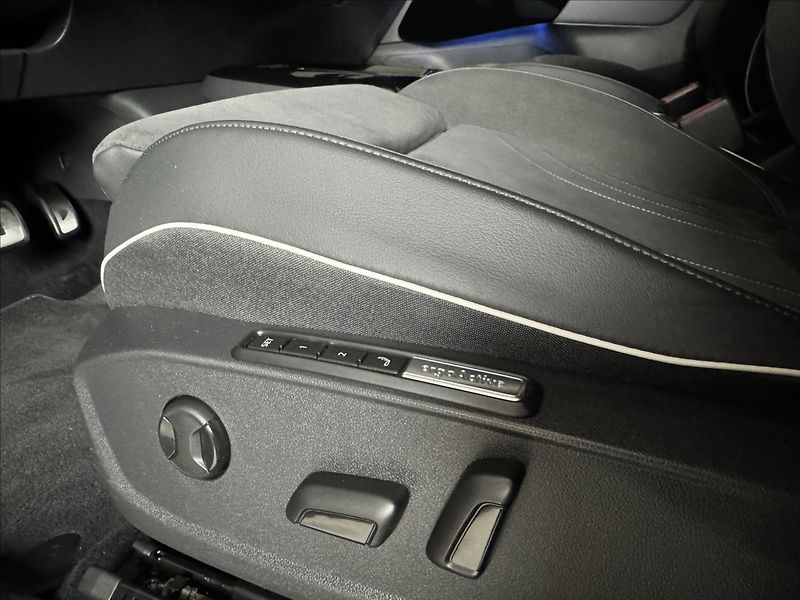 Volkswagen ID.4 Pro Sportpaket LED Tepelko - fotka 22 z 49