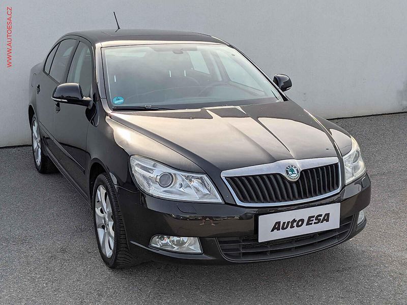 Škoda Octavia (2011) 1.4TSi, 1.maj, Elegance, DSG - fotografie inzerátu