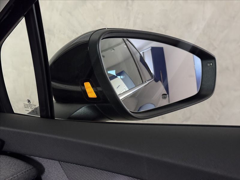 Škoda Enyaq 80 LED Matrix Assist Kamera - fotka 26 z 47