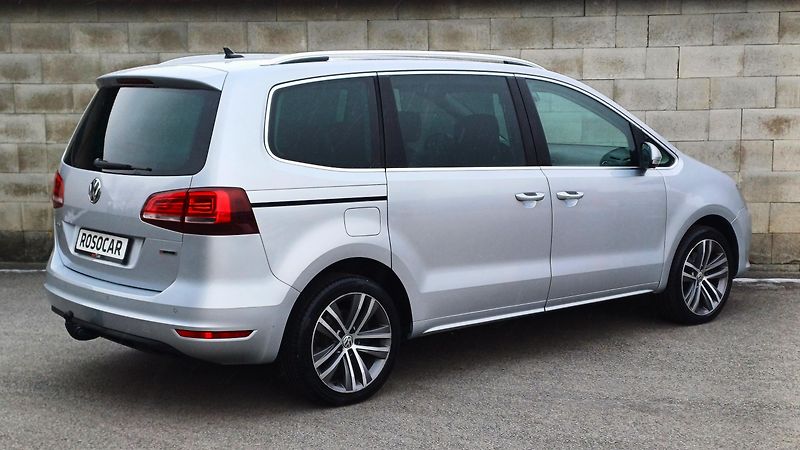 Volkswagen Sharan 2.0 TDI 135kW 4Motion HIGHLINE - fotka 5 z 50
