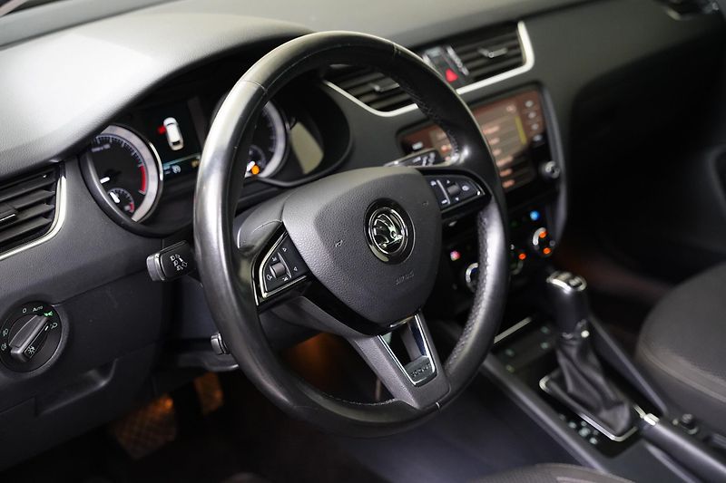 Škoda Octavia - fotka 14 z 27