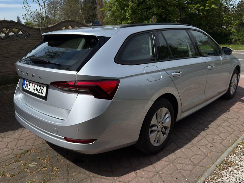 Škoda Octavia 2.0  1.MAJ.ČR NEHAVAR. ZÁRUKA - fotka 6 z 22