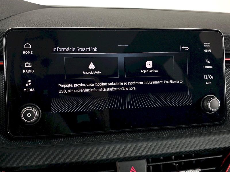 Škoda Scala (2024) 1.0TSI 85kW DSG MONTE CARLO TA - fotka 15 z 30