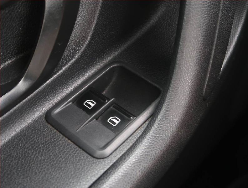 Škoda Fabia (2011) Ambition 1.2 TSI, Serv.kniha - fotka 14 z 15