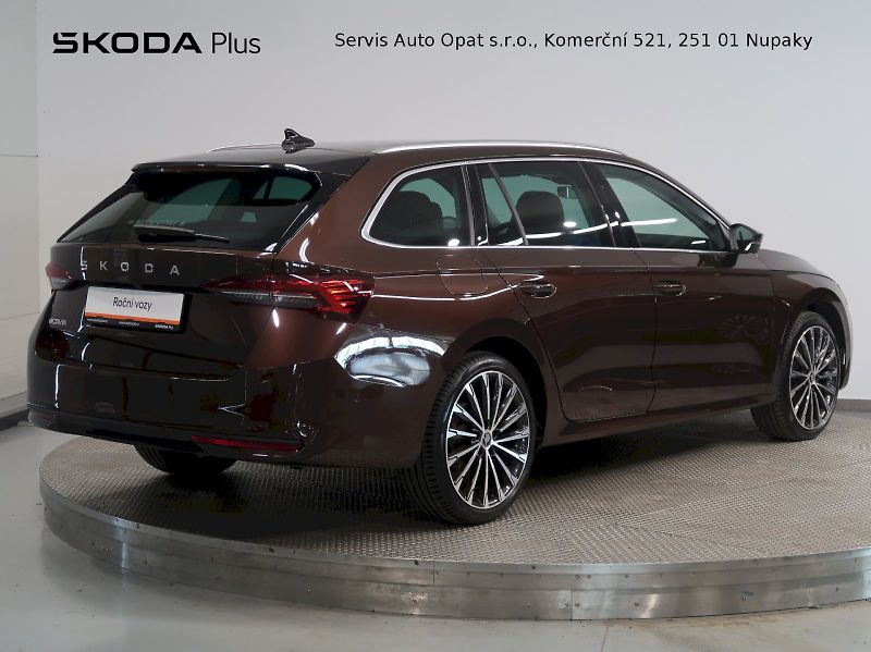Škoda Octavia (2025) EXCLUSIVE SELECTION 2.0TDI 110 - fotka 2 z 43