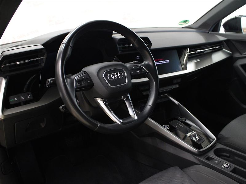Audi A3 1,4 40 TFSI  e Sportback advan - fotka 10 z 33