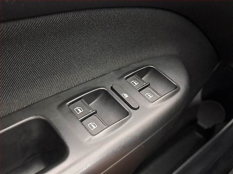 Škoda Octavia (2008) Scout 2.0 TDI, 4X4, Tempomat - fotka 17 z 17