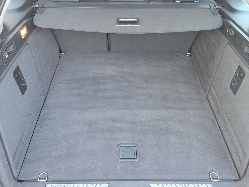 Renault Laguna 2.0dCi 150PS*DYNAMIQUE*2xSADA* - fotka 24 z 40