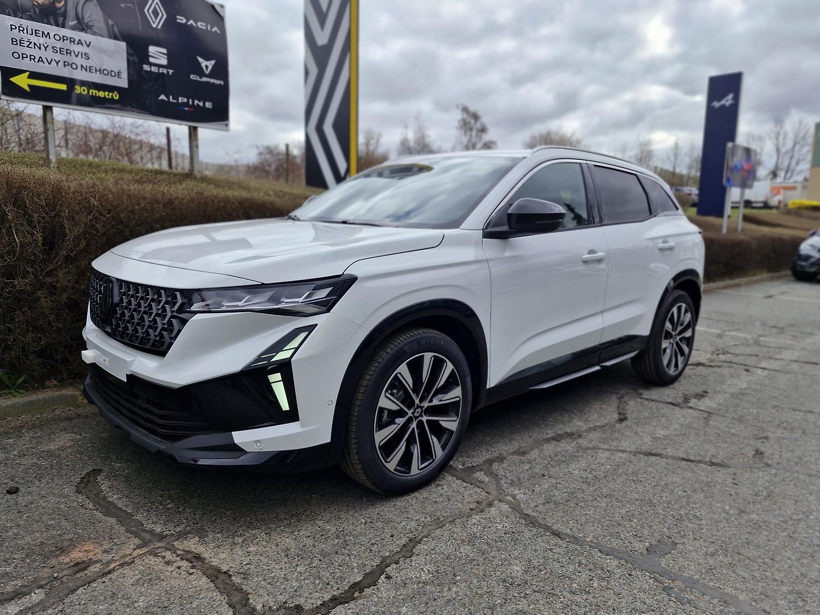 Renault Austral techno E-Tech full hybrid 200