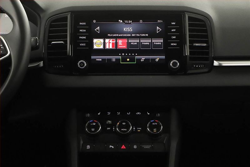 Škoda Karoq (2024) 1.5 TSI, FRESH - fotka 9 z 17