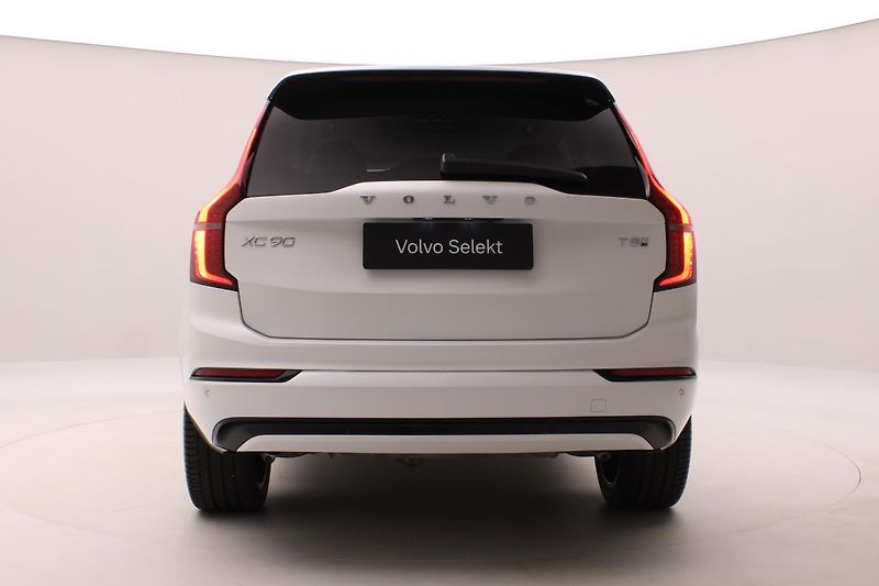 Volvo XC90 T8 AWD RECHARGE DARK REZERVACE - fotka 12 z 67
