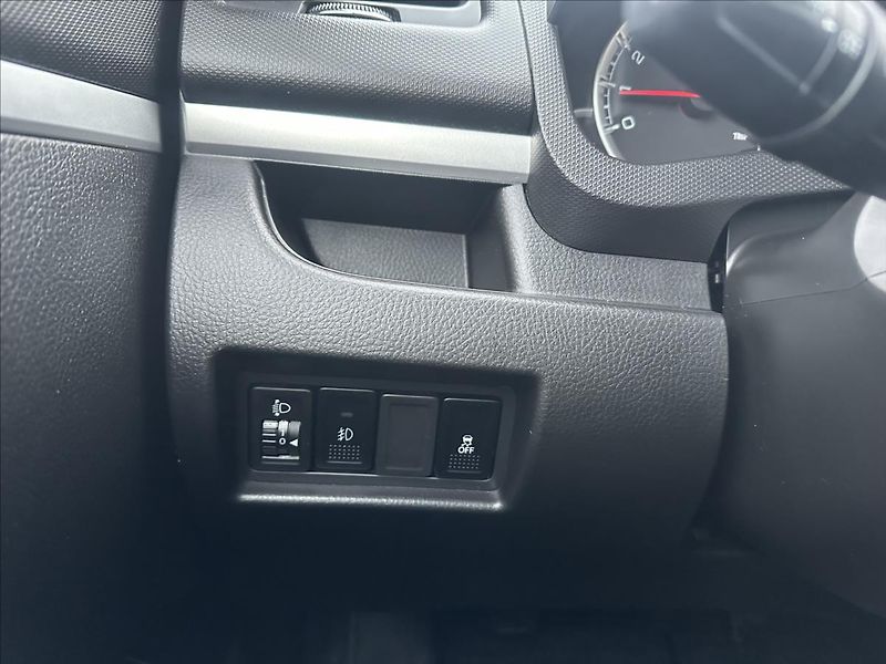 Suzuki Swift 1,2 4x4 1.majitel - fotka 19 z 26