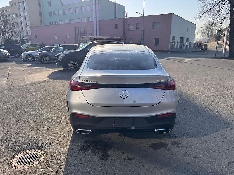 Mercedes-Benz GLC (2026) 220 d 4MATIC kupé - fotka 6 z 23