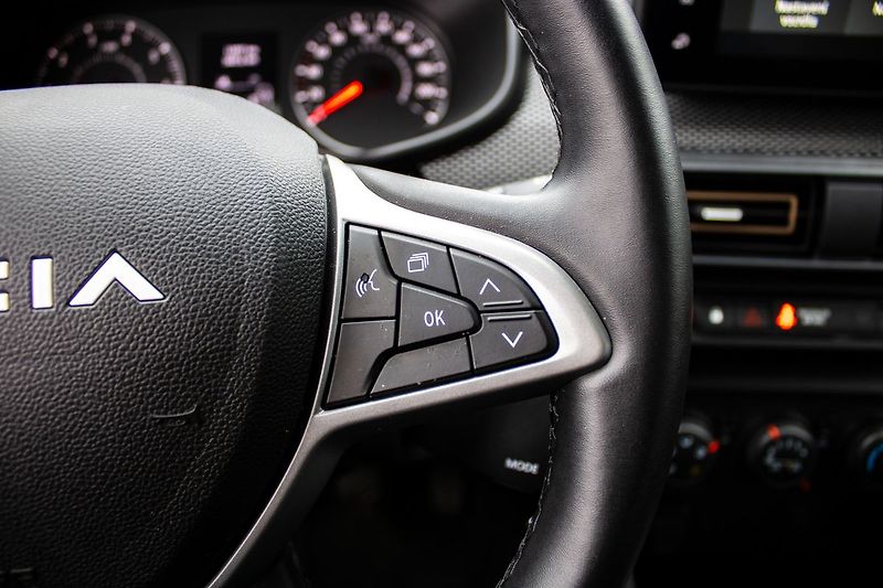 Dacia Sandero - fotka 12 z 19