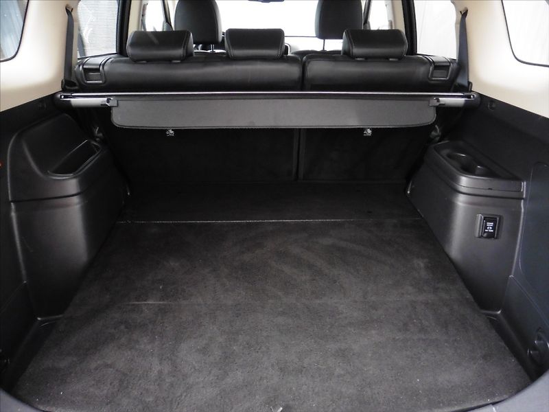 Mitsubishi Outlander 2,4 PHEV Instyle+ 1.maj. - fotka 7 z 19