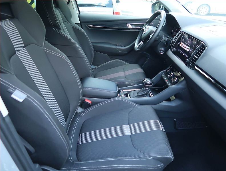 Škoda Karoq (2019) Style 1.5 TSI - fotka 9 z 17