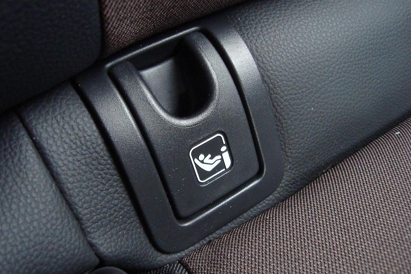 Toyota Yaris Cross (2024) 1.5 Hybrid,ČR,1.Maj.Exetucive - fotka 32 z 83