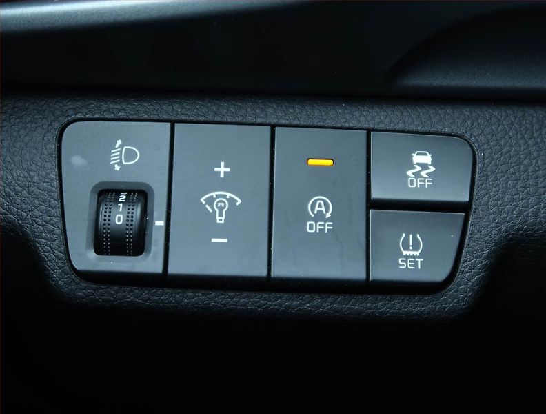 Kia Stonic (2023) Exclusive 1.0 T-GDI, EXCLUSIVE - fotka 21 z 26