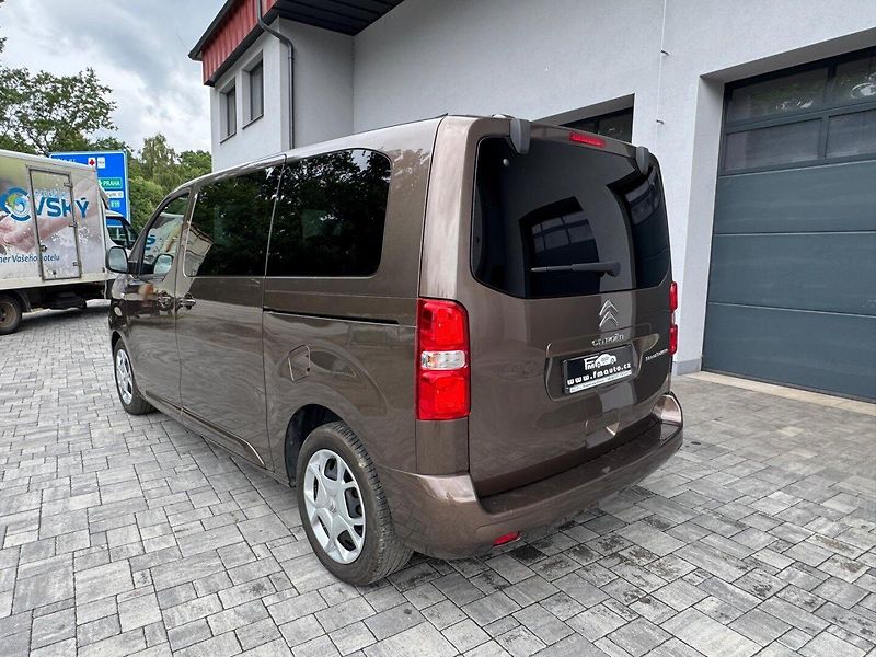 Citroën SpaceTourer (2017) 2.0 HDi - fotka 7 z 27