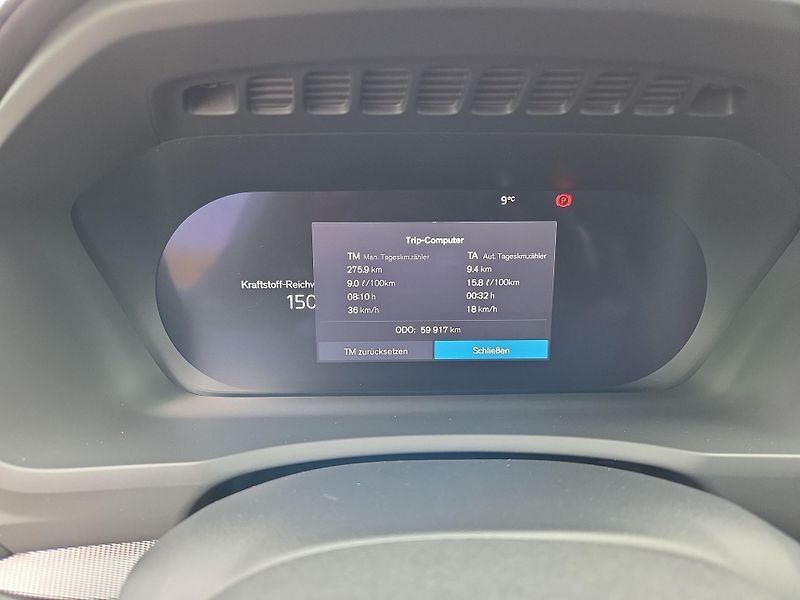 Volvo XC90 B5 Diesel AWD Plus Bright - fotka 13 z 18