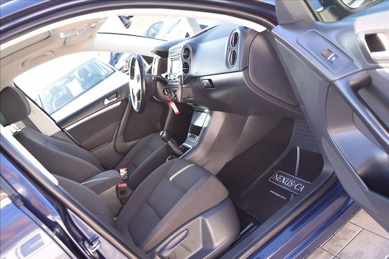 Volkswagen Tiguan 2,0 TDI 103KW NAVI TAŽNÉ ALU - fotka 22 z 47