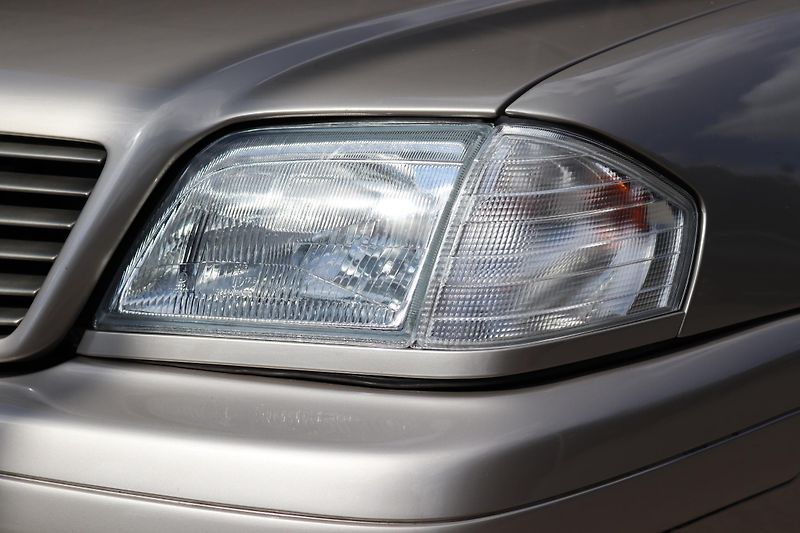 Mercedes-Benz SL SL 500 R129 225kW - fotka 4 z 49