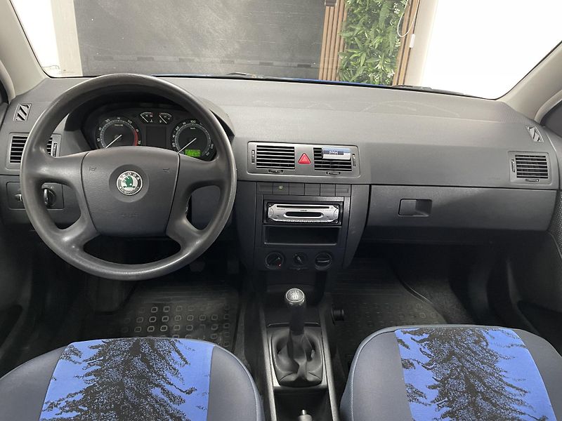 Škoda Fabia 1.2 HTp 47kW REZERVACE  - fotka 20 z 22