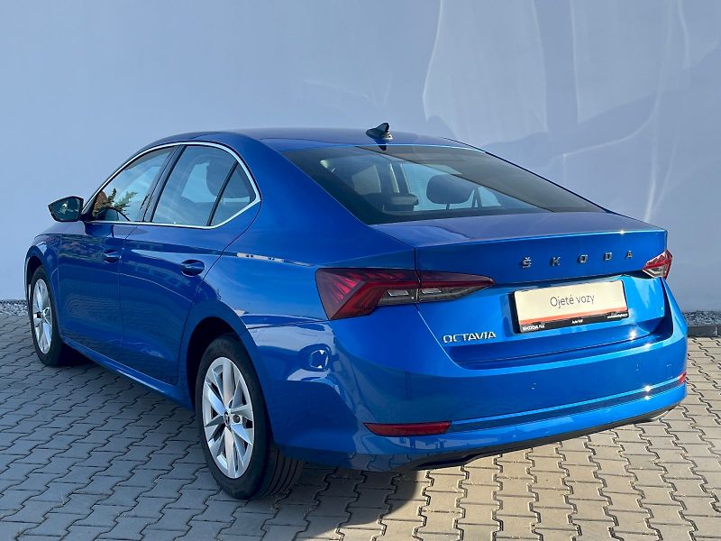 Škoda Octavia (2023) Style 1,5 TSI / 110kW - fotka 8 z 29