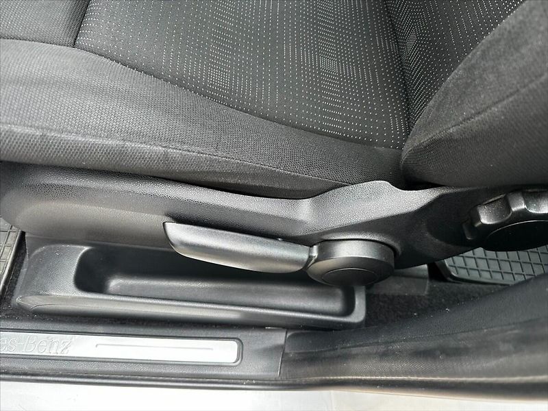 Mercedes-Benz Třídy A 1,5 i 70KW-A 160 KLIMA-SERVIS! - fotka 19 z 32