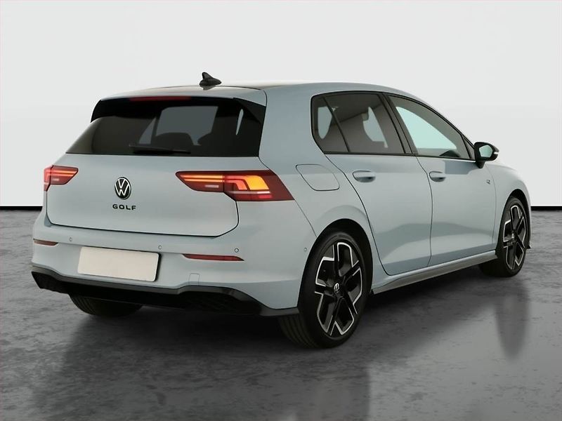 Volkswagen Golf (2024) R-Line 1.5 TSI - fotka 5 z 22