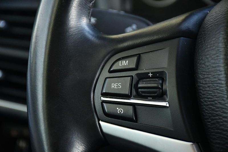 BMW X5 xDrive30d NAVI KŮŽE KAMERA - fotka 23 z 39