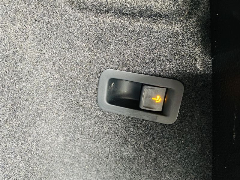 Seat Ateca 1,5 TSI DSG FR 110 kW - fotka 26 z 30