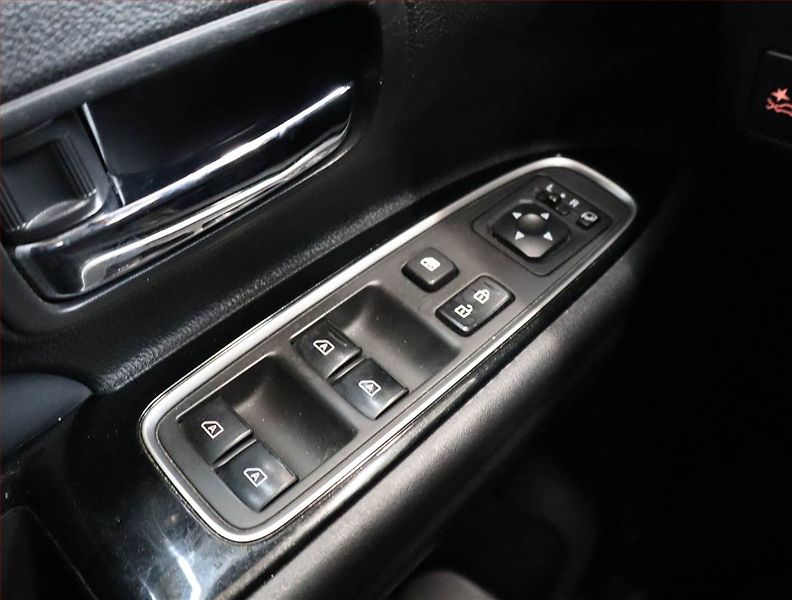 Mitsubishi Outlander (2019) 2.4 PHEV - fotka 18 z 22