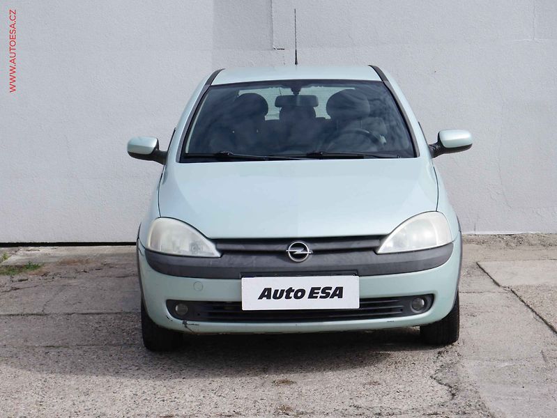 Opel Corsa (2000) 1.2i, ČR - fotka 2 z 16