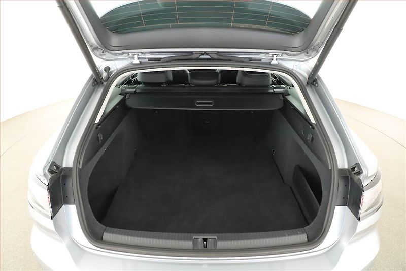 Volkswagen Arteon (2022) 2.0 TDI - fotka 11 z 18