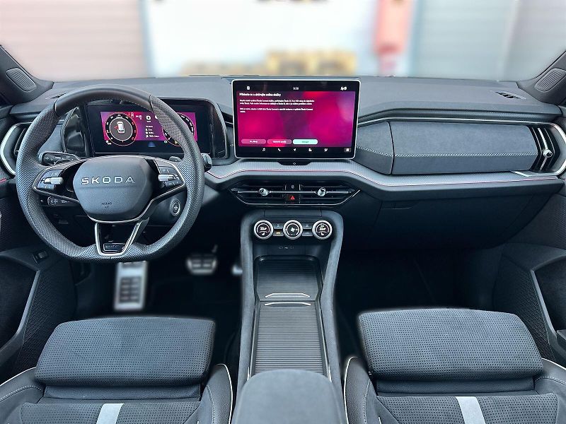 Škoda Kodiaq (2025) 2.0 TDI 4x4 DSG Sportline - fotka 5 z 38