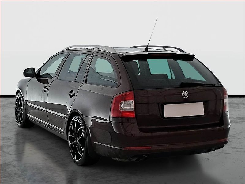Škoda Octavia (2010) Ambiente 1.8 TSI, Tempomat - fotka 4 z 15