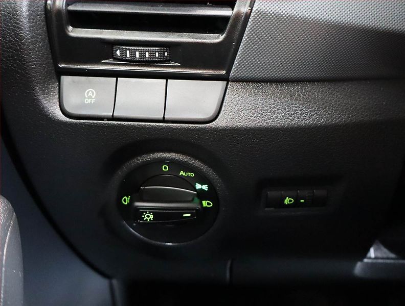 Škoda Fabia (2020) 1.0 - fotka 15 z 16