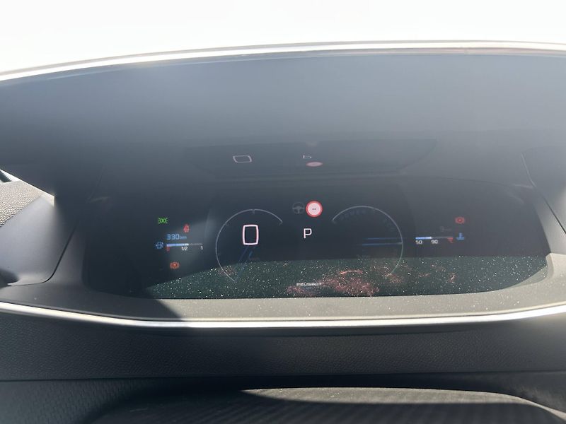 Peugeot 208 (2026) GT e-DCS6 1,2 Hybrid - fotka 20 z 26