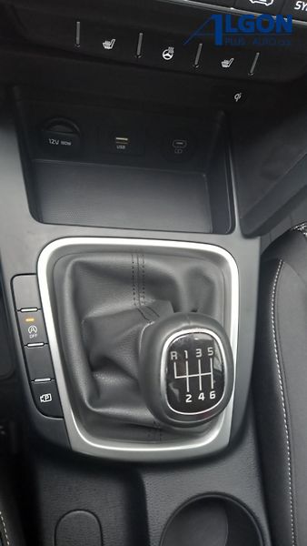 Kia Ceed SW (2025) 1,5 T-GDi GPF TOP - fotka 16 z 19